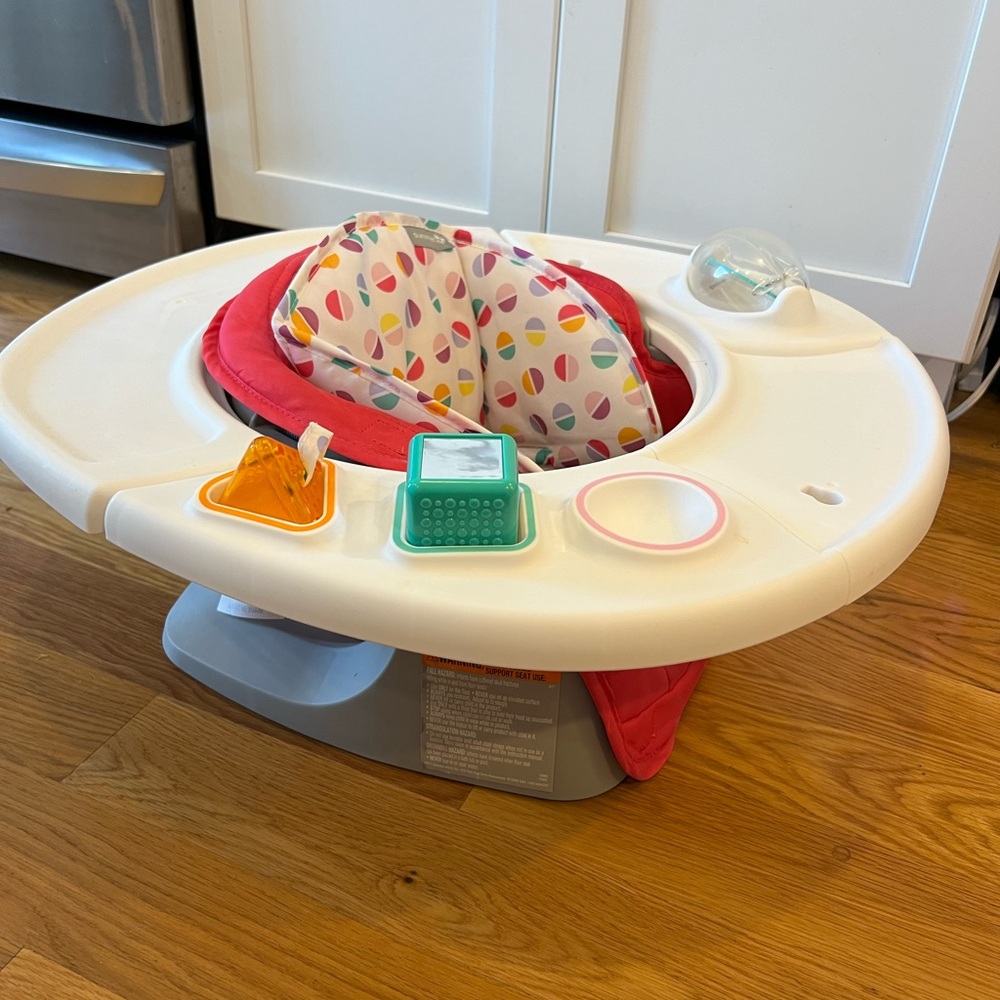 Infant Pink and Gray Booster with tray. - Picture 2 of 2
